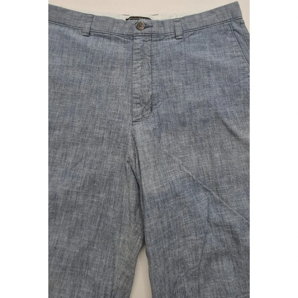 Banana Republic men's heathered blue chino shorts sz. 34 flat front 100% Cotton